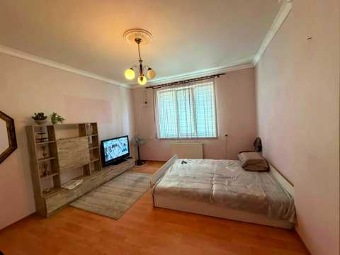 квартира за адресою Артилерійська вул., 5