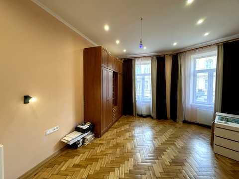 квартира за адресою Івана Франка вул., 74