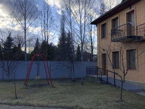 будинок за адресою Лугова
