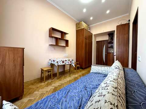 квартира за адресою Івана Франка вул., 74