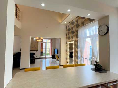 квартира за адресою Регенераторна вул., 4 к4