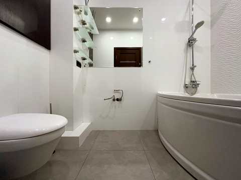 квартира за адресою Регенераторна вул., 4 к4