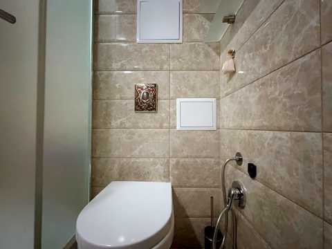 квартира за адресою Регенераторна вул., 4 к4