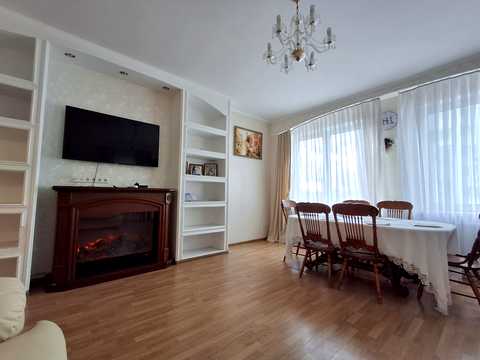 квартира за адресою Срібнокільська вул., 3-В