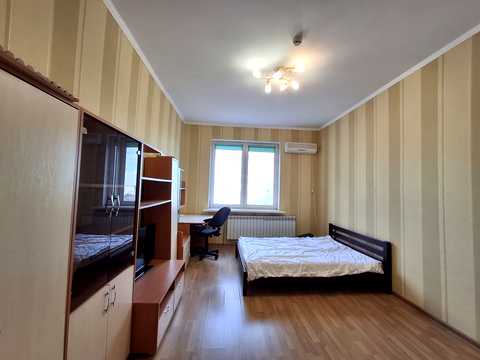 квартира за адресою Срібнокільська вул., 3-В