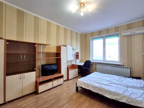 квартира за адресою Срібнокільська вул., 3-В