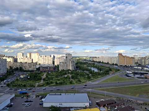 квартира за адресою Срібнокільська вул., 3-В