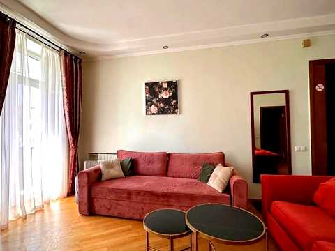 квартира за адресою Бориса Грінченка вул., 4