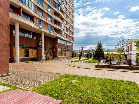 комерційна за адресою Жилянська вул., 59