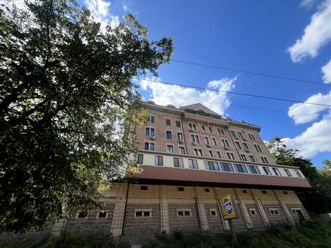 комерційна за адресою Варязький пров. (Бехтеревський), 14-Е