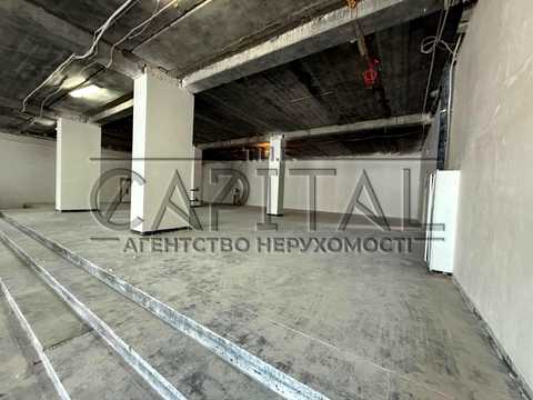 комерційна за адресою Хрещатик вул. (Kreschatic), 17