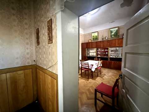 квартира за адресою с. Дубриничі, Центральна, 23