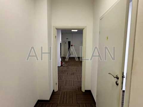 комерційна за адресою Київ, Героїв Космосу вул., 4