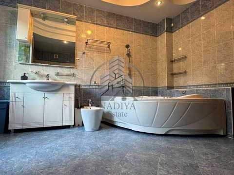 квартира по адресу Драгоманова ул., 56