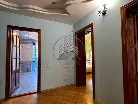 квартира по адресу Драгоманова ул., 56