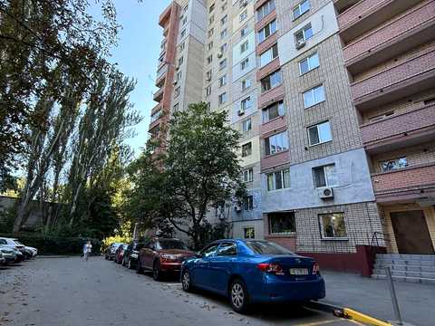 квартира за адресою Князя Ярослава Мудрого вул. (Ленінградська), 20
