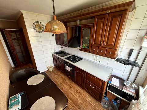 квартира за адресою Янтарна вул., 79