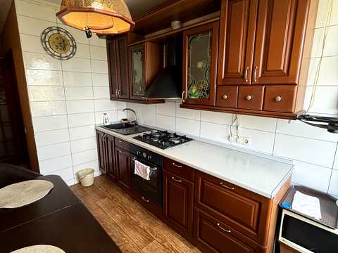 квартира за адресою Янтарна вул., 79