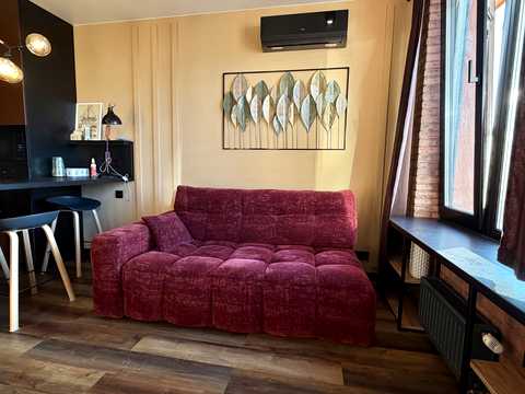 квартира за адресою Дніпровська набережна вул., 18-А