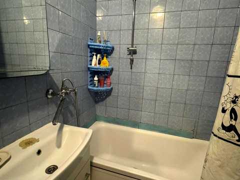 квартира за адресою Дніпро, Івана Нечуя-Левицького вул. (Каруни), 45
