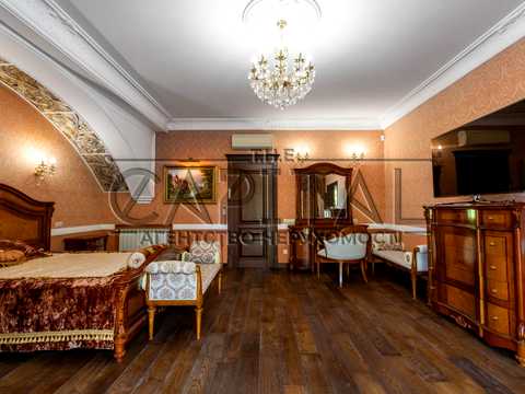 дом по адресу Соборна ул.