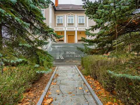 дом по адресу Старокиевская ул.