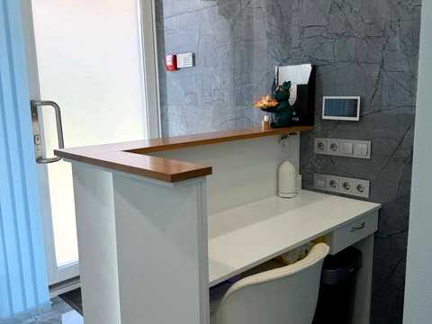 комерційна за адресою Гетьманська вул., 5