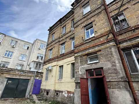 квартира за адресою Олександра Свіща вул. (Середня), 11