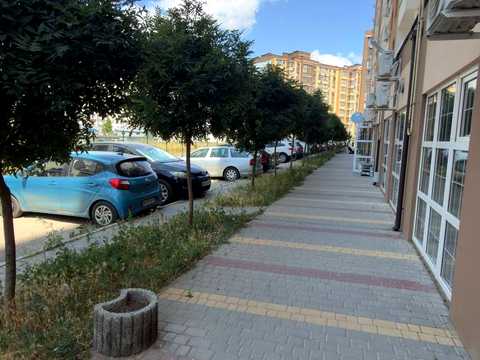 комерційна за адресою Академіка Сахарова вул., 9-А