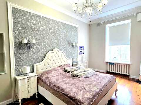 квартира за адресою Академіка Богомольця вул., 5