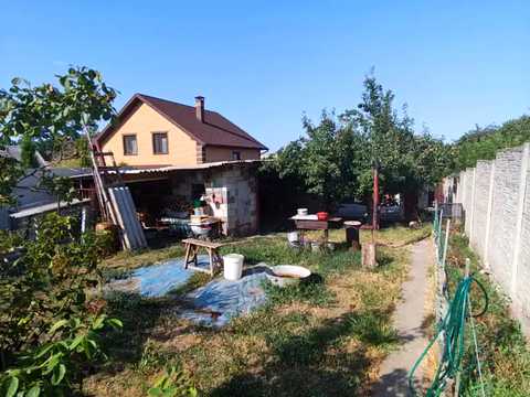 дом по адресу Радостная ул.