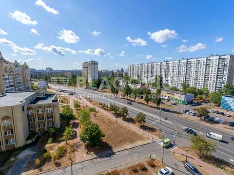 квартира за адресою Володимира Івасюка просп. (Героїв Сталінграду), 22