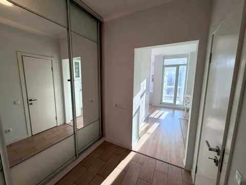 квартира за адресою Регенераторна вул., 4 к11
