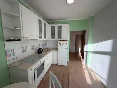 квартира за адресою Регенераторна вул., 4 к11