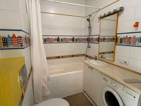 квартира за адресою Регенераторна вул., 4 к11