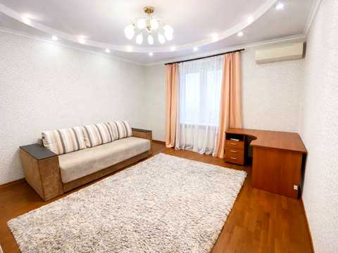 квартира за адресою Дегтярівська вул., 25а к1