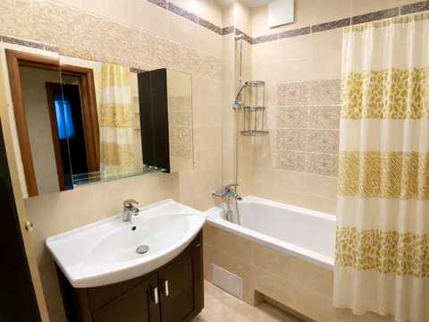 квартира за адресою Дегтярівська вул., 25а к1