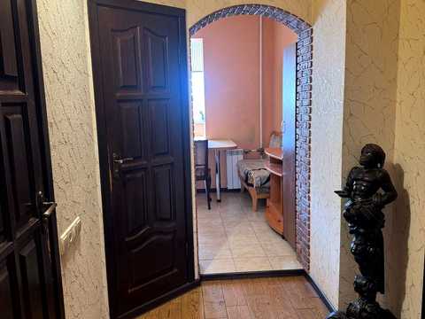 квартира по адресу Академика Глушкова просп., 14
