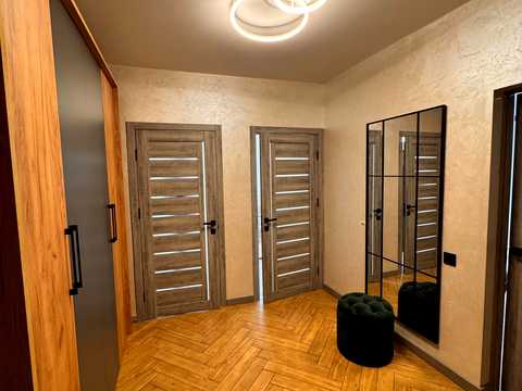 квартира за адресою Олександра Довженка вул., 33