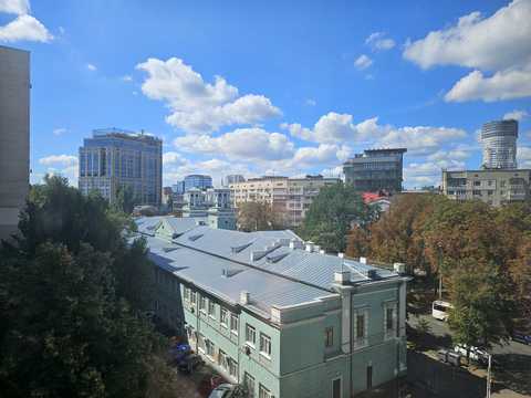 квартира по адресу Михаила Омеляновича-Павленко ул. (Суворова), 11