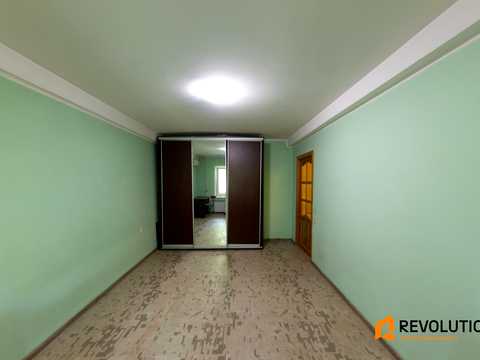 квартира за адресою Академіка Булаховського вул., 28-Б