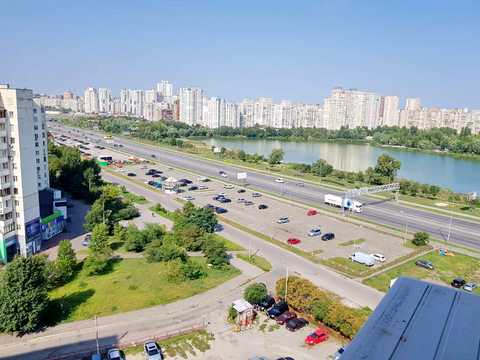 квартира по адресу Миколы Бажана просп., 36