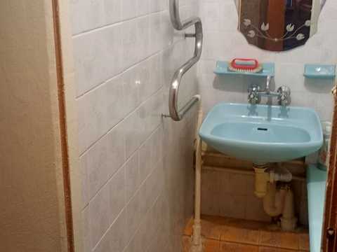 квартира за адресою Романа Ратушного вул. (Волгоградська), 33