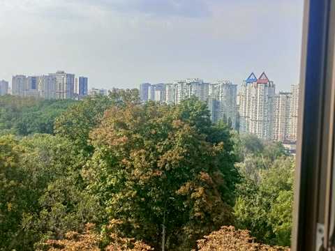 квартира за адресою Романа Ратушного вул. (Волгоградська), 33