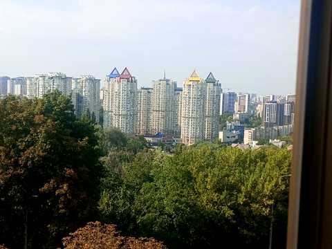 квартира за адресою Романа Ратушного вул. (Волгоградська), 33
