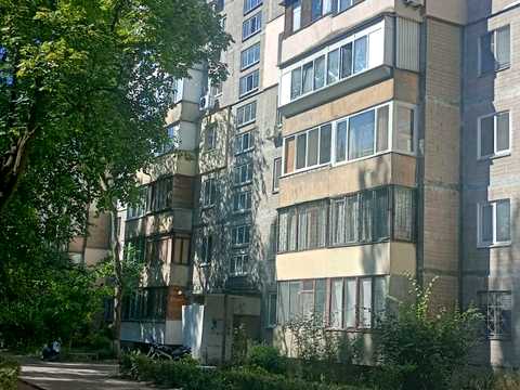 квартира за адресою Романа Ратушного вул. (Волгоградська), 33