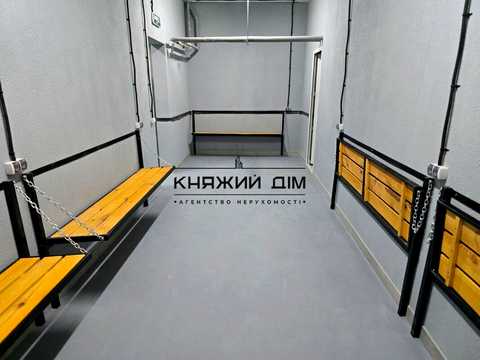 квартира за адресою Анни Ахматової вул., 48