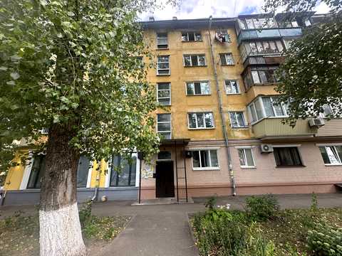 комната по адресу Салютная ул., 6