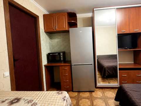 комната по адресу Салютная ул., 6