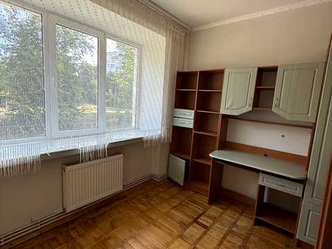 квартира за адресою Захисників України вул., 5
